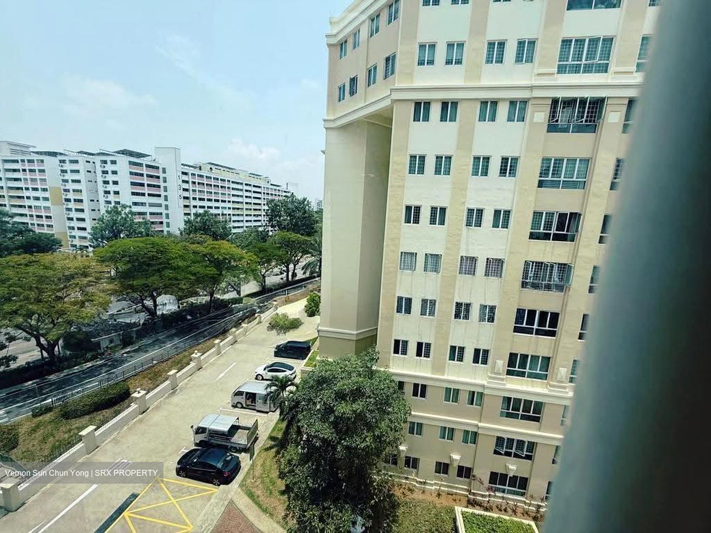 Melville Park (D18), Condominium #623213451